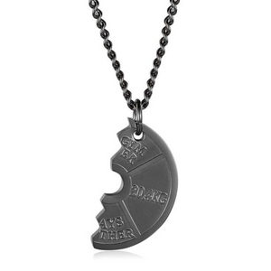 Fit Partner Plate Necklace Set